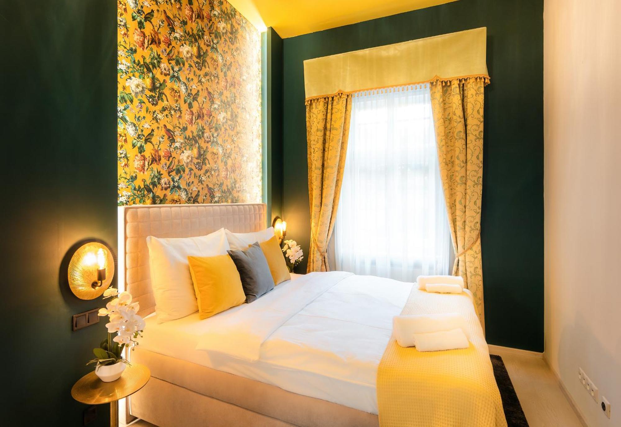 Centrum Apartments Pstrossova ปราก ภายนอก รูปภาพ
